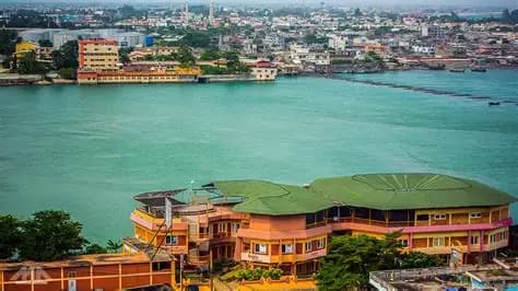Découvrez le lac Nokoué à Cotonou